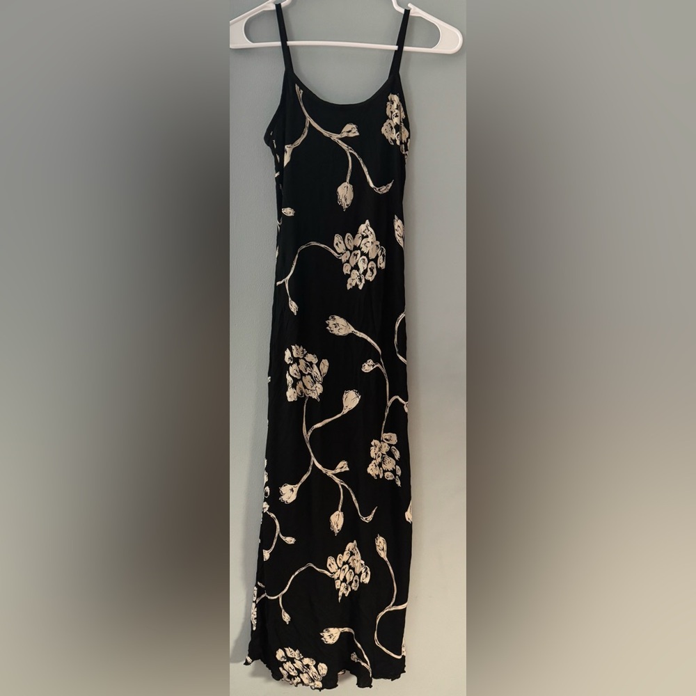 Y2K 90s slinky floral spaghetti dress